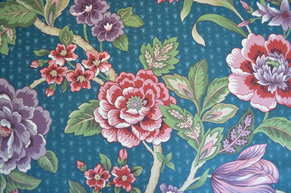 VINTAGE STANLEY KING Teal Blue Floral/ 100% Cotton/ Chrysanthemum Cottage Granny