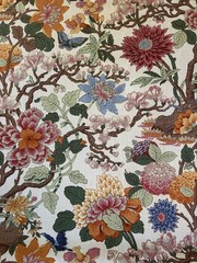 Gp & J Baker Magnolia Cream/Blue Fabric r1351.4 Linen 5 Yards