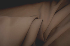 WATER PROOF PLUMB COLOUR LUXURIOUS COTTON BLEND THERMAL FABRIC MADE IN ITALY D83
