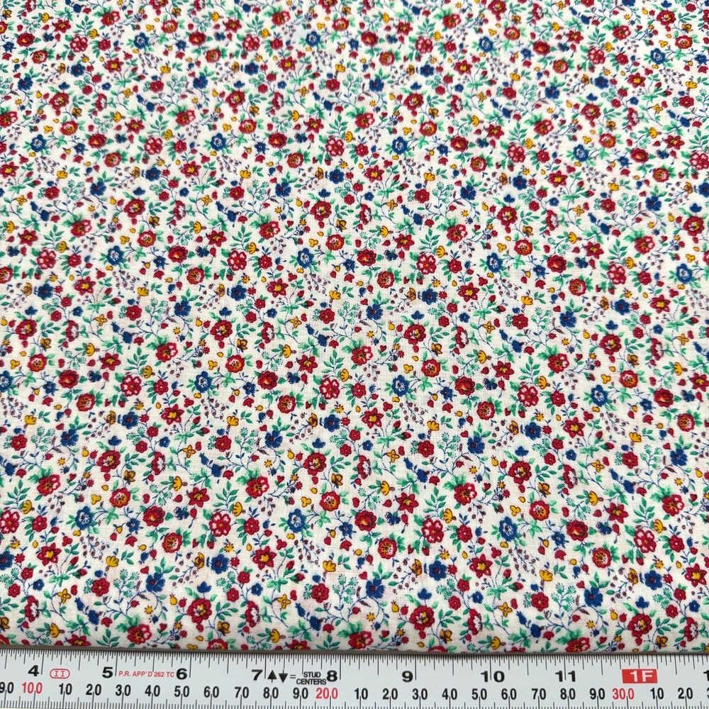 Vintage Florals on White Marcus Brothers Textiles Cotton Fabric by the HALF YARD