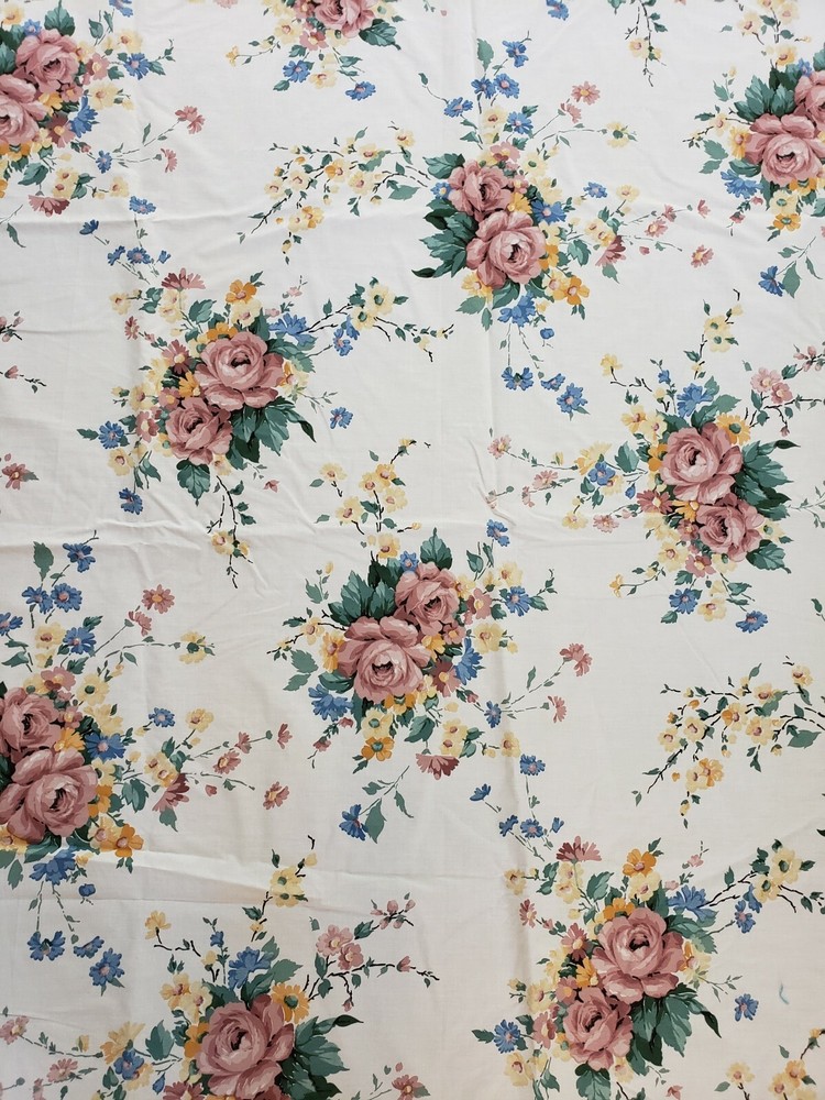 Pink Mauve Rose Decorator Sheet Fabric Scrap 67×106 matches twin sheet