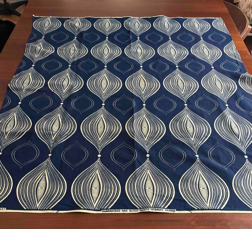 Vintage HITARGET Wax Block Print Fabric Blue Ecru African Cotton Remnant 45×40