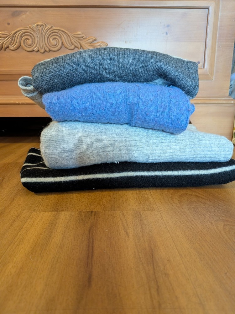 4 Pc Cashmere Sweater Cutter Lot Damaged Upcycle For Crafts Flaws 1 lb 13 oz