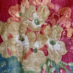 Thibaut ‘Washington’ 100% Linen Fabric Red Floral Geraniums 1.97 Yds X 54”