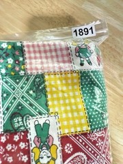 Vintage 70’s Fabric Faux Patchwork Cheater Cloth 5-1/4 Yards (190″) x 60″ Wide