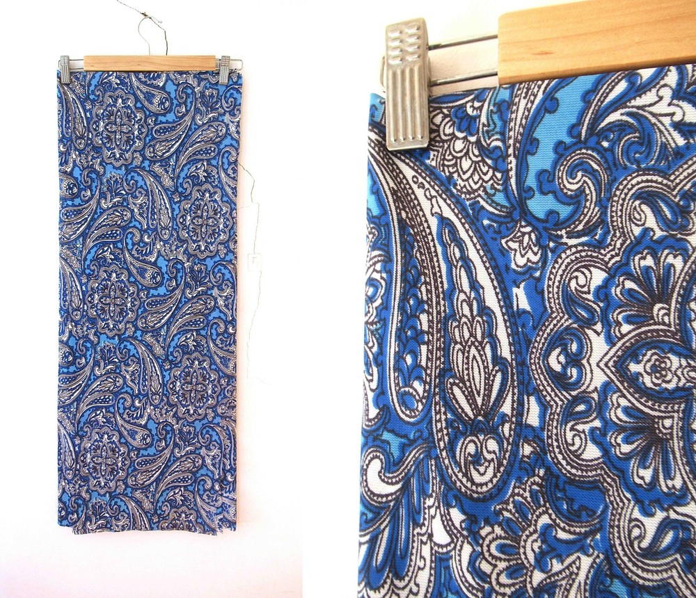 Vintage Paisley Nylon Fabric Double Width 186cm wide x 2.8 meters