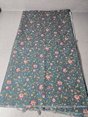 Ozark Calico Fabri-Quilt Vintage Floral Print On Teal Backround 1 Yard Fabric