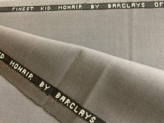 Vintage 1991 Barclay’s Gray 60% Wool 40% Mohair English Suiting 2.7m 275 g/m