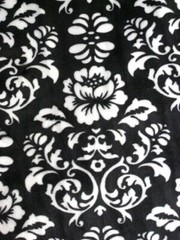 BLACK + WHITE ROSES MINKY CUDDLE SMOOTH PLUSH SEW QUILT CRAFT FABRIC BTY+PRECUTS