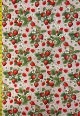 Strawberry Vines Timeless Treasures Fabric Fruit C7346 strawberries, flowers