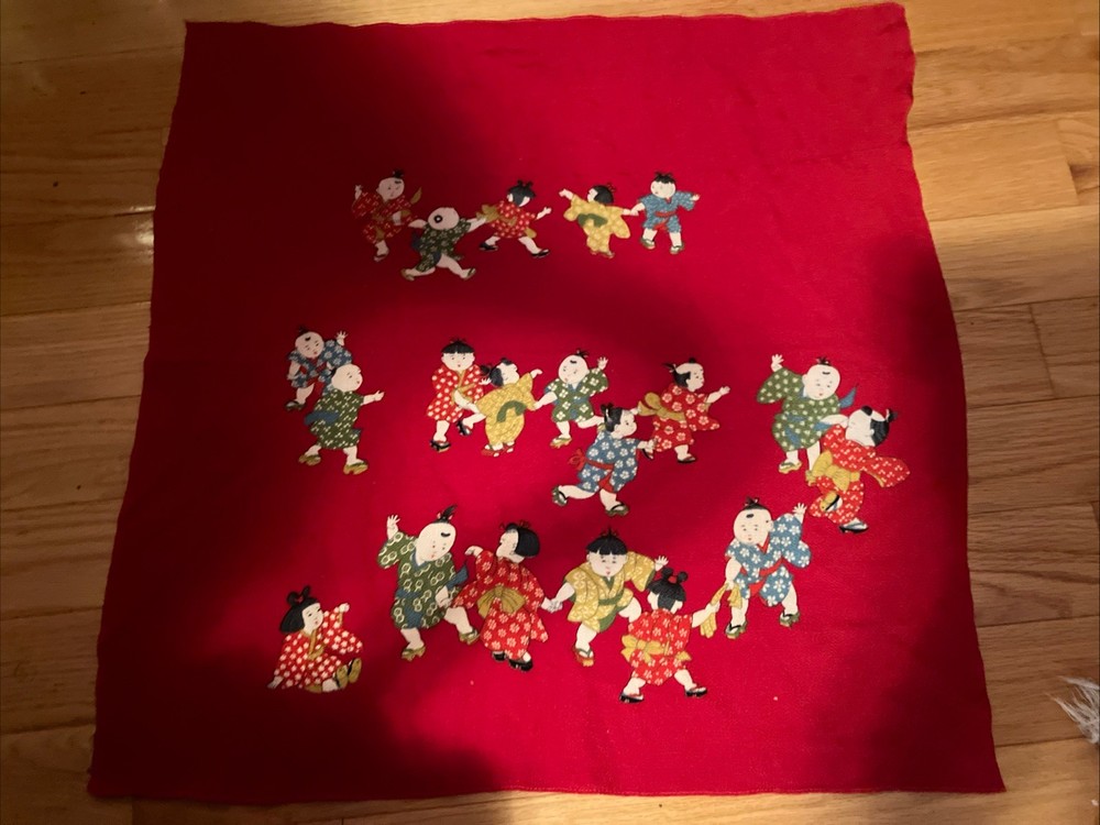 LOT; 1) VTG ASIAN CHILDREN DANCING Fabric & Silk VTG Fringed Chinese PHONIEX
