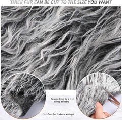 Tatuo 10 x 20 Inch Black Gray Faux Fur Fabric 10 x 20 Inch,