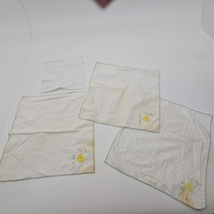 Vintage Linen Scrap Lot For Quilting & Crafting Florals Emroidery Lace Lot X 14