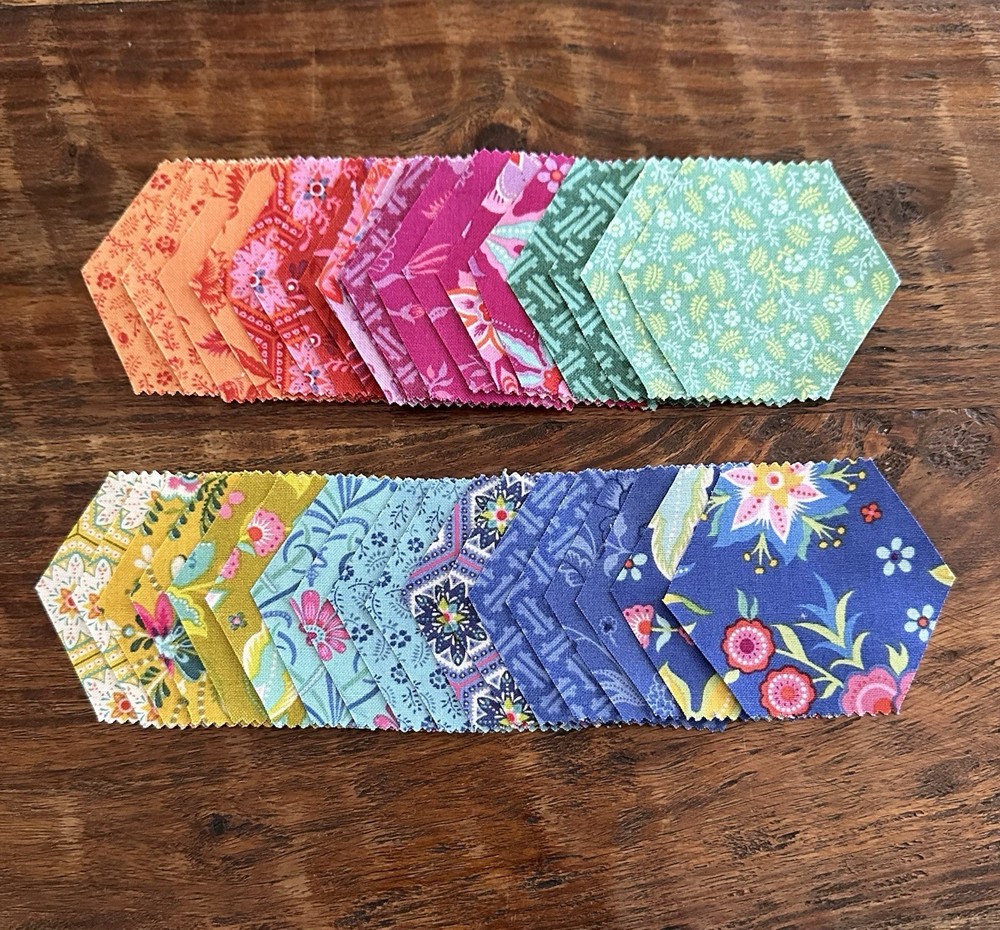 40 Pc Precut 1″ Finished Hexagons 3/8 Seam Riley Blake “Kipling Gardens”