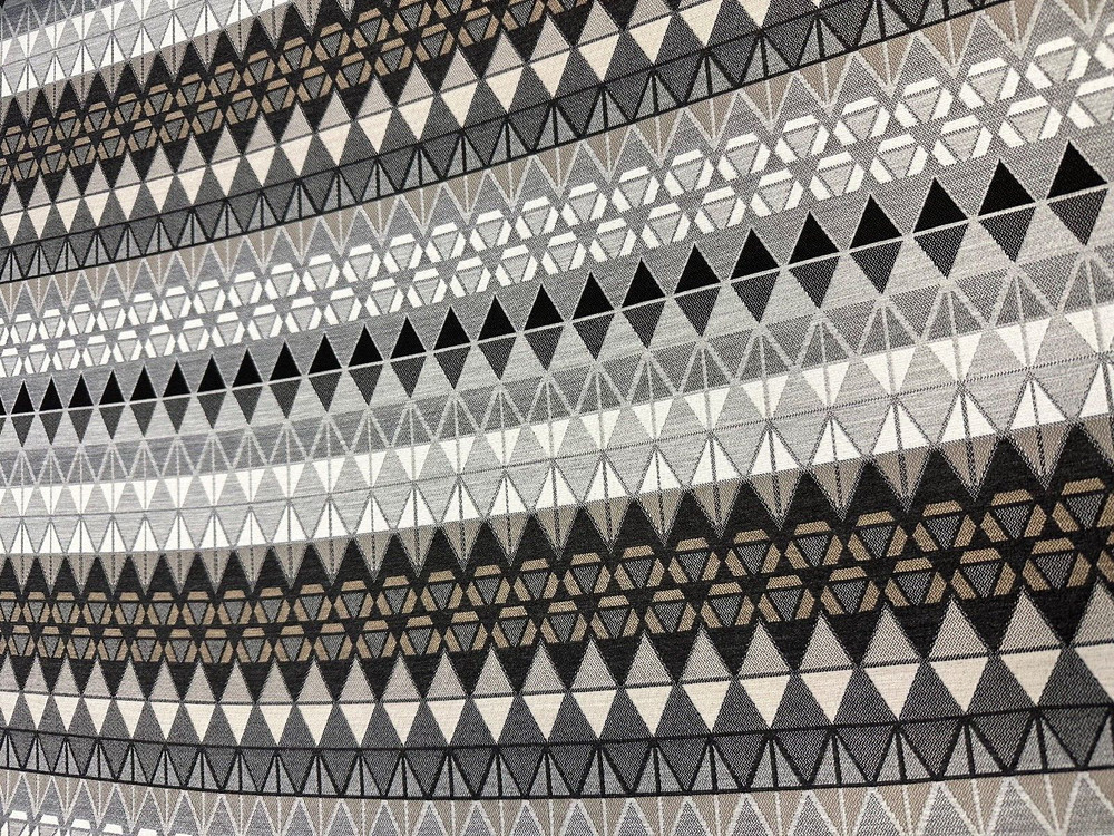 Brentano Fabrics Pinnacle 5827/Color Arrow 5/2.25 yds