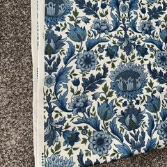 Linen Home Decorater Fabric Vintage Large Floral Blue 4.5 Yards 54” W