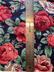 Large Print Pink Cabbage Roses Green Leaves on Navy VTG Cranston Fabric 17.5″
