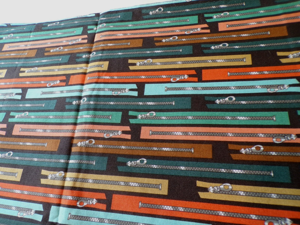You Got the Notions Zippers stripe Fabric Robert Kaufman 1 yd 33″ x 42 wide