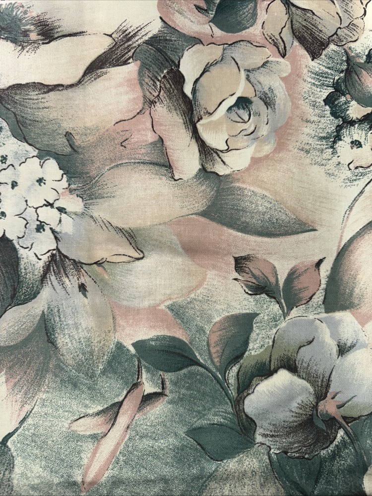 Vintage 80s 90s Floral Print House N’ Home Fabric Large Scale Modern Look BTY W4