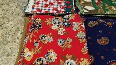 LARGE LOT OF COTTON CHARM SQUARES 4″ ASSORTED COLORS & DESIGNS LOT#289