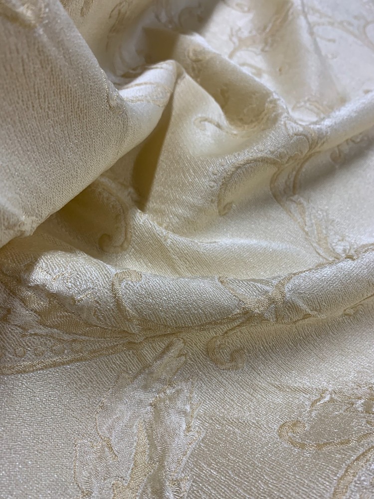 CLASSIC VINTAGE DAMASK POLYESTER FABRIC : 137cm WIDE : $8.00 p/m : #BMF-01