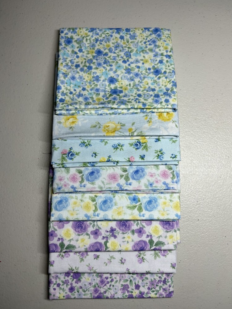 8 pieces of 18 x 21-inch fabric