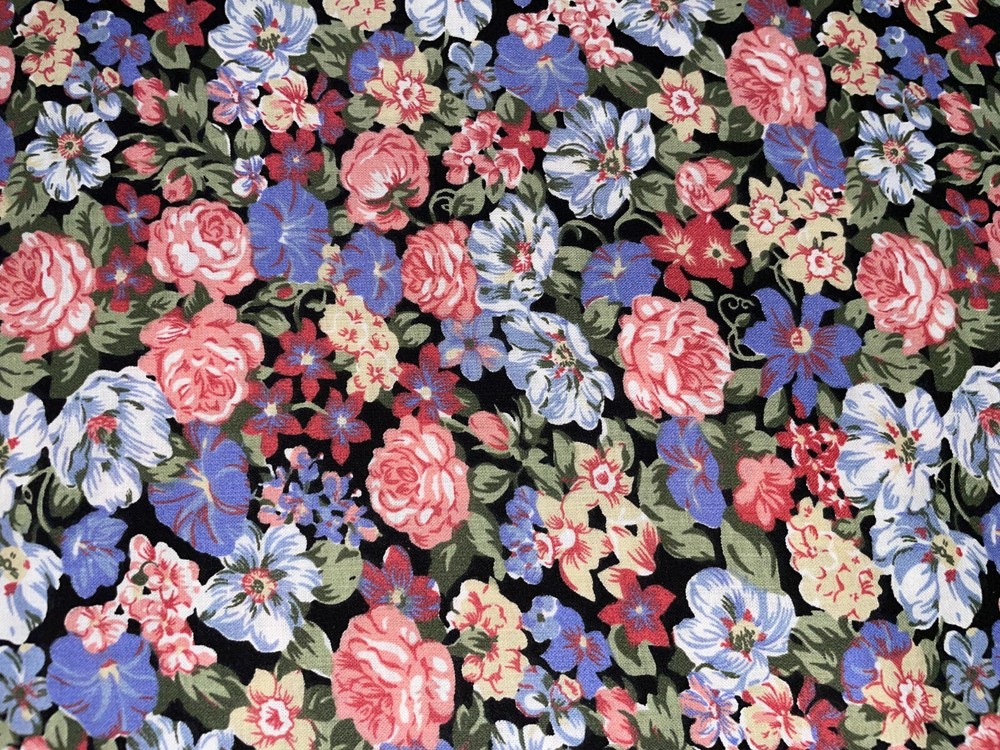 By 1/2 Yd Vintage Rose Daffodil Pansy Daisy Floral Cotton Fabric Peter Pan BTHY