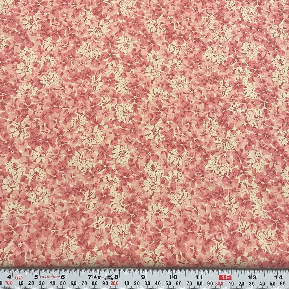 Vintage 1999 Pink Mauve Beige Florals Classic Cottons Fabric by the HALF YARD