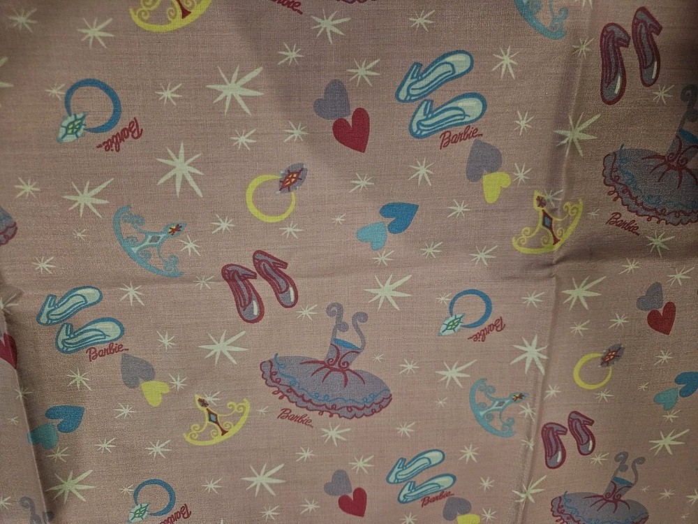 22 X 36 Inches 2001 Mattel Inc Springs Industries Inc Pink Cotton Barbie Fabric