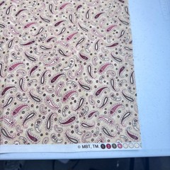 vintage MBT quilting cotton fabric beige red paisley floral 18×43