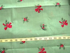 1 1/2 yd x 56″ 100% Cotton Fabric Double Border Christmas Poinsettia & Ornaments