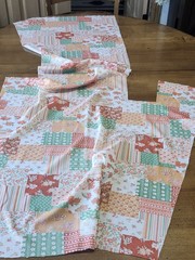 2 Piece VTG Unused Poly Floral Patchwork Print Material Stretch Lots Of Goodness
