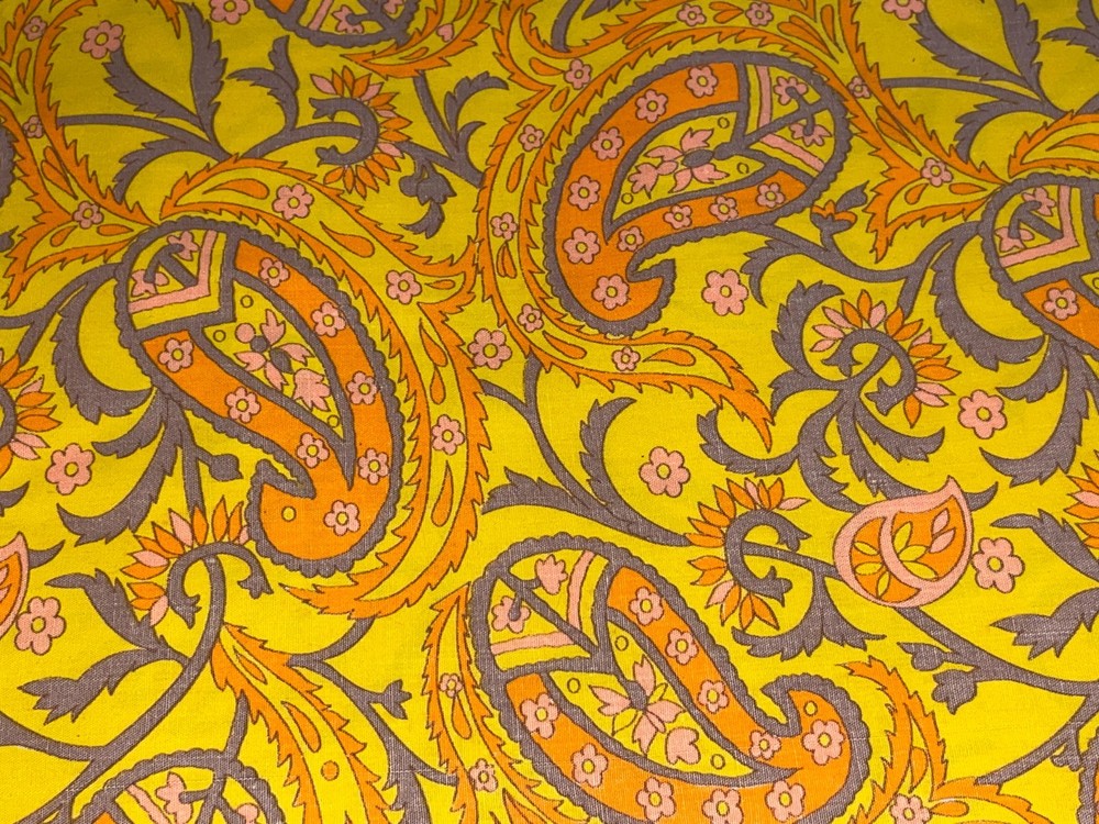 By 1/2 Yd 1960’s Mod Paisley Cotton Fabric Yellow Orange Pink BTHY 18″ X 43″