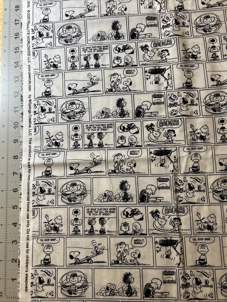 Peanuts SNOOPY Comics Cotton Fabric 1/2 Yard (18 By 44”)