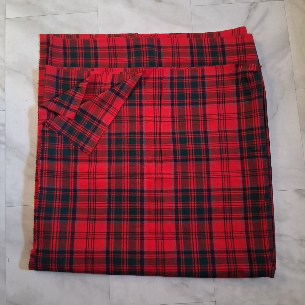 VTG 100% Wool Fabric Red Green Tartan Plaid 54″ x 102″ (2.8 yards) Sew Craft