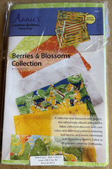 Annie’s Cr. Quilters Fabric & Pattern Berries & Blossoms Collection FQ050 New