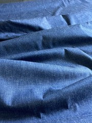 9 oz Midweight Indigo Cotton Chambray Denim 63.5″W x 3.28 Yards Minor Dye Flaw