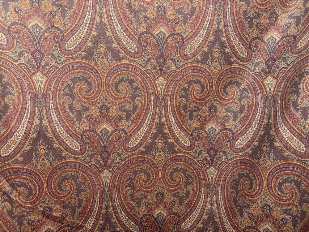 Ralph Lauren Gorgeous 100% Linen Paisley Print 10 Yards MSRP: $255/Yard