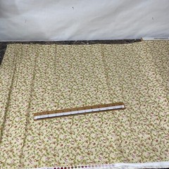 Hoffman California International Fabrics Small Red Pink Rose 100% Cotton C546