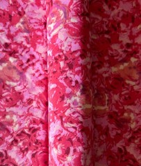 Gorgeous Vtg Polyester Abstract Floral Fabric 59”x2.1Y Pink&Red For Summer/Fall