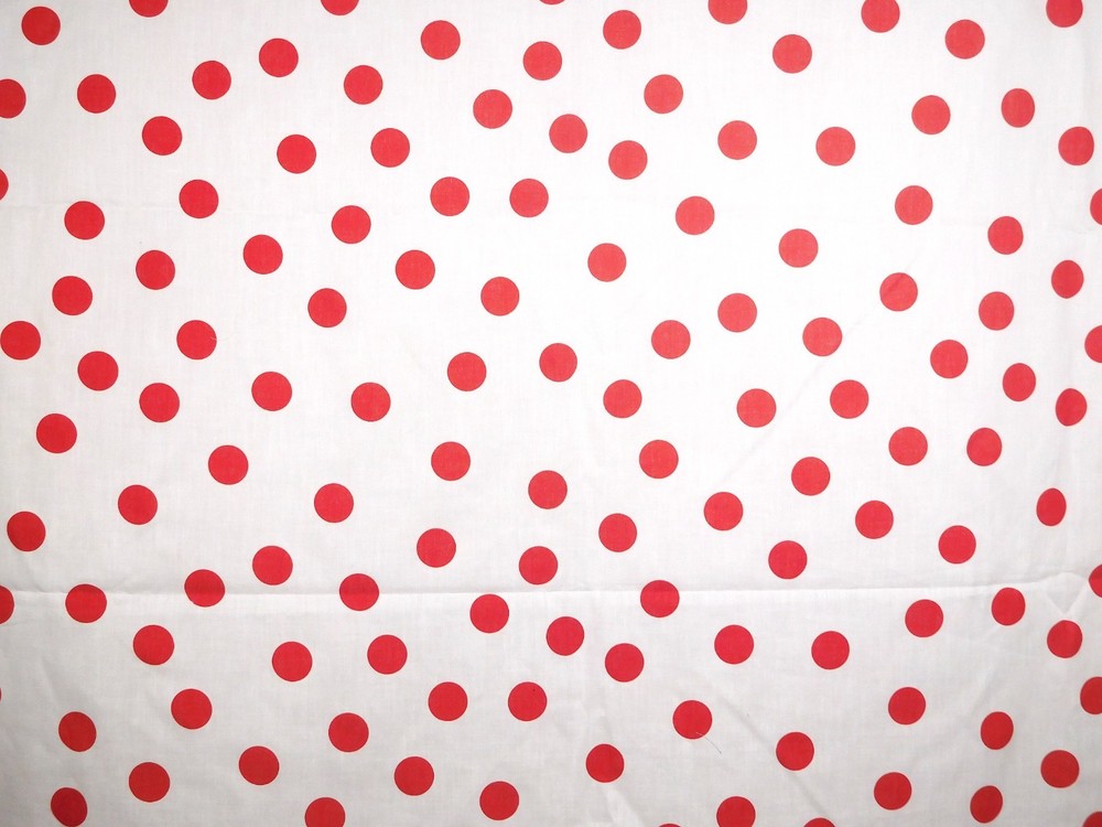 White with 1″ red Polka Dots Wamsutta Easy Care Cotton Fabric 4 yds. X 45
