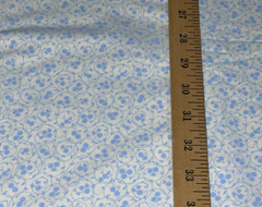 1/2 Yd Small Daisies w/Vines Swirls Vintage Cotton Fabric BTHY Blue & Cream