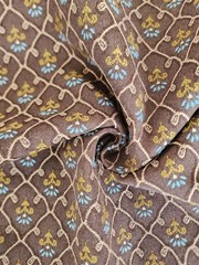 Brown Floral Pattern Fabric LOT 109