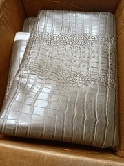 New Upholstery Snakeskin Alligator VINYL Faux Leather Fabric 27×18″ SECTIONS