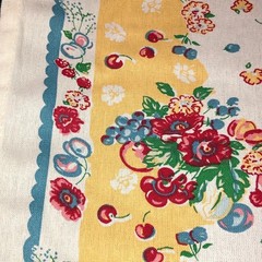 MODA 100% cotton toweling fabric retro Granny’s Garden – 920-120 – 16 in x 36 in
