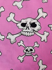 Alexander Henry Fabric hula skull Pink Cotton Half Yard Skull And Bones