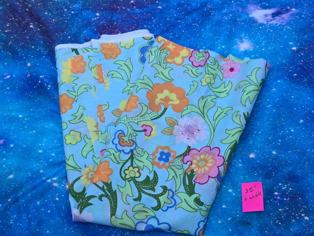 JO ANN FABRIC COTTON FLOWERS REMNANT 43″L X25″W FLORAL