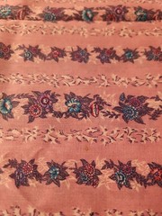 3 Yards VtG 100% Cotton Fabric Lavender Purple Blue Pink Floral Manes Org
