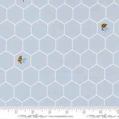 MODA – Blossoms and Blooms by Elena Amo – Bees Novelty – Powder Blue 1/4yd