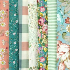 7-Piece Floral Printed Quilting Fabric Bundle, 100% Cotton Fat Quarters, 22″X22″